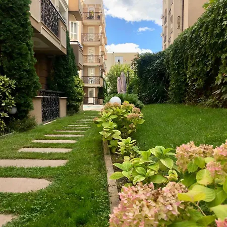 Menada In Dawn Park Delux Sunny Beach